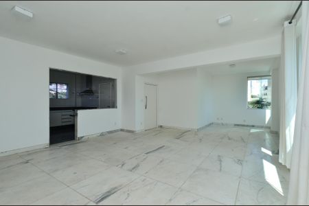 Apartamento para alugar com 132m², 4 quartos e 2 vagas Apartamento para alugar com 132m², 4 quartos e 2 vagasSala Ambientes