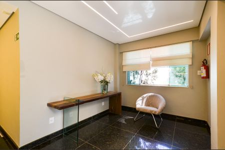 Apartamento para alugar com 132m², 4 quartos e 2 vagas Apartamento para alugar com 132m², 4 quartos e 2 vagasHall de Entrada