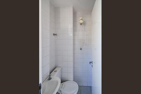 Apartamento para alugar com 132m², 4 quartos e 2 vagas Apartamento para alugar com 132m², 4 quartos e 2 vagasBanheiro de Serviço