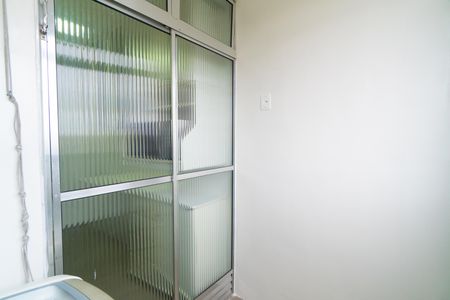 Apartamento para alugar com 45m², 2 quartos e 1 vaga Apartamento para alugar com 45m², 2 quartos e 1 vagaLavanderia