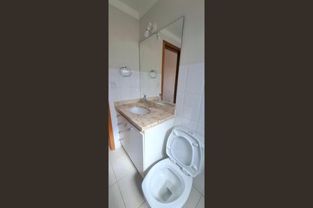Apartamento para alugar com 75m², 2 quartos e 2 vagasBanheiro da Suíte
