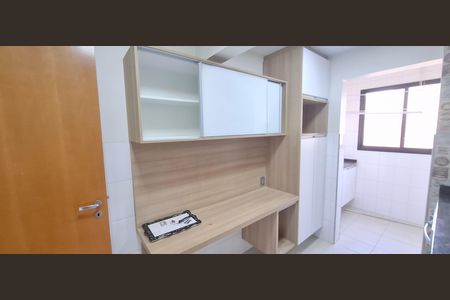 Apartamento para alugar com 75m², 2 quartos e 2 vagasCozinha e Área de Serviço