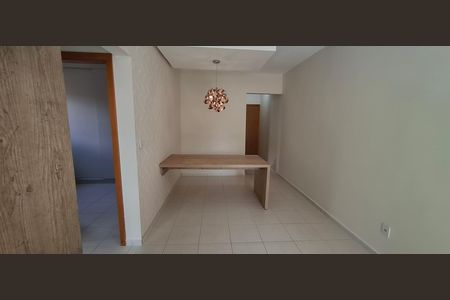 Apartamento para alugar com 75m², 2 quartos e 2 vagasSala