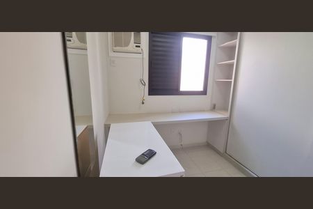 Apartamento para alugar com 75m², 2 quartos e 2 vagasQuarto
