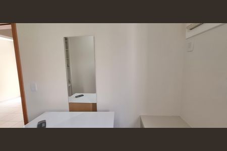 Apartamento para alugar com 75m², 2 quartos e 2 vagasQuarto