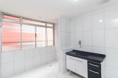 Cozinha e Área de Serviço de apartamento para alugar com 2 quartos, 50m² em Cidade Tiradentes, São Paulo
