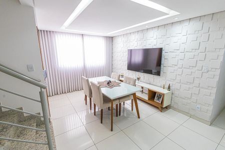 Apartamento à venda com 2 quartos, 130m² em Castelo, Belo Horizonte