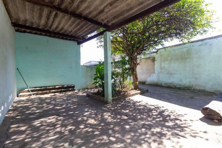 Quintal e Garagem de casa à venda com 3 quartos, 175m² em Cidade Líder, São Paulo