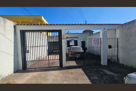 Fachada de casa à venda com 3 quartos, 175m² em Cidade Líder, São Paulo