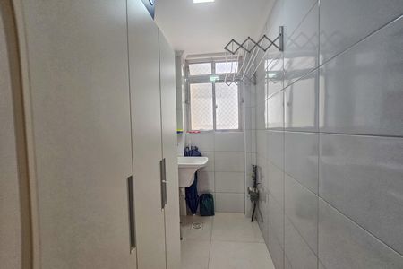 Apartamento para alugar com 1 quarto, 49m² em Barra Funda, Guarujá
