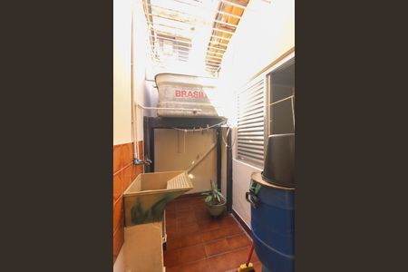 Área de Serviço de casa para alugar com 3 quartos, 108m² em Itaim Paulista, São Paulo