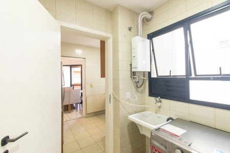 Apartamento à venda com 88m², 2 quartos e 1 vagaÁrea de Serviço