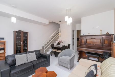 Casa de condomínio à venda com 154m², 3 quartos e 4 vagas Casa de condomínio à venda com 154m², 3 quartos e 4 vagasSala