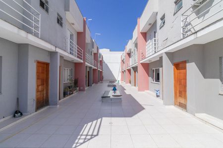 Área comum de casa de condomínio à venda com 3 quartos, 154m² em Vila Granada, São Paulo