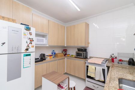 Casa de condomínio à venda com 154m², 3 quartos e 4 vagas Casa de condomínio à venda com 154m², 3 quartos e 4 vagasCozinha