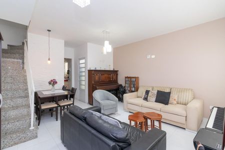 Casa de Condomínio à venda com 3 quartos, 154m² em Vila Granada, São Paulo