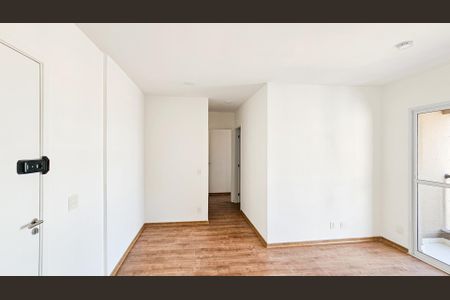 Sala de apartamento para alugar com 2 quartos, 60m² em Jardim das Belezas, Carapicuíba