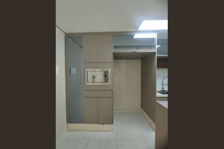 Apartamento à venda com 85m², 2 quartos e 2 vagas Apartamento à venda com 85m², 2 quartos e 2 vagasCozinha - Armários