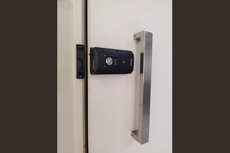 Apartamento à venda com 85m², 2 quartos e 2 vagas Apartamento à venda com 85m², 2 quartos e 2 vagasFechadura Eletrônica