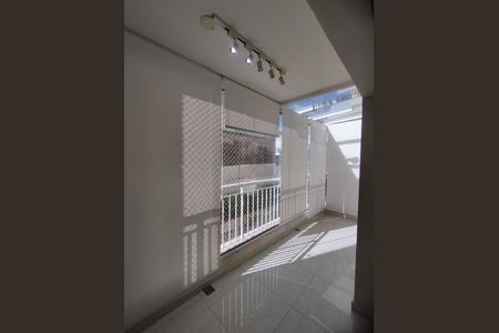 Apartamento à venda com 85m², 2 quartos e 2 vagas Apartamento à venda com 85m², 2 quartos e 2 vagasVaranda da Sala