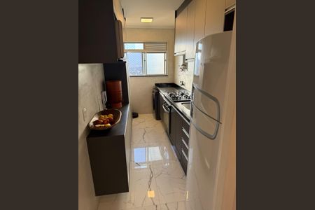 Apartamento à venda com 65m², 3 quartos e 2 vagas Apartamento à venda com 65m², 3 quartos e 2 vagasCozinha
