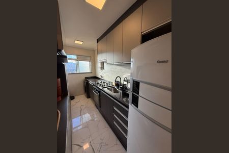 Apartamento à venda com 65m², 3 quartos e 2 vagas Apartamento à venda com 65m², 3 quartos e 2 vagasCozinha