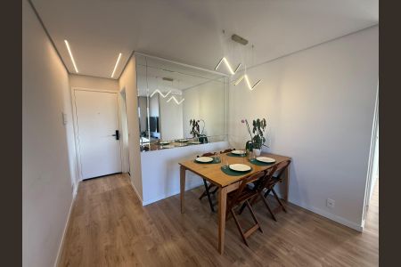 Apartamento à venda com 65m², 3 quartos e 2 vagas Apartamento à venda com 65m², 3 quartos e 2 vagasSala de Jantar
