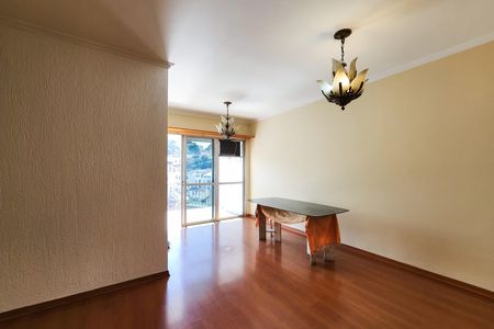 Apartamento à venda com 2 quartos, 75m² em Praça da Bandeira, Rio de Janeiro