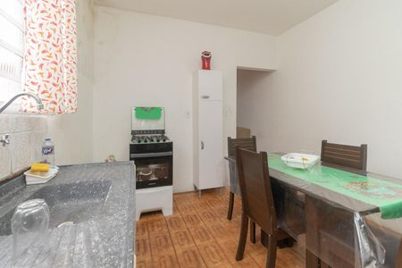 Cozinha de casa à venda com 4 quartos, 150m² em Jardim Sonia Maria, São Paulo