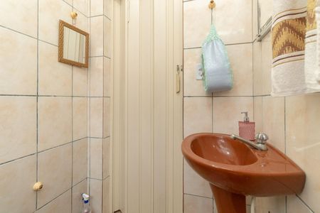 Banheiro de casa à venda com 4 quartos, 150m² em Jardim Sonia Maria, São Paulo