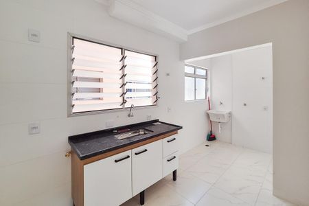 Apartamento à venda com 65m², 2 quartos e 1 vaga Apartamento à venda com 65m², 2 quartos e 1 vagaCozinha e Área de Serviço