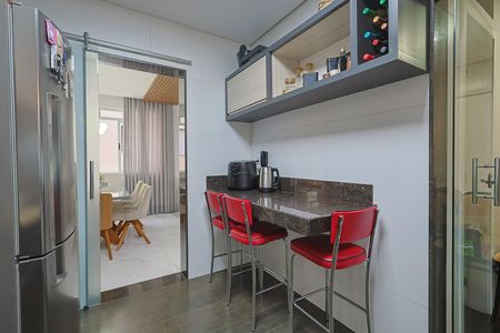 Apartamento à venda com 4 quartos, 144m² em Castelo, Belo Horizonte