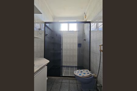 Banheiro de apartamento para alugar com 3 quartos, 138m² em Barbalho, Salvador