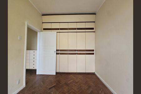 ainda  de apartamento para alugar com 3 quartos, 138m² em Barbalho, Salvador