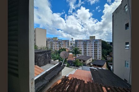vistas de apartamento para alugar com 3 quartos, 138m² em Barbalho, Salvador