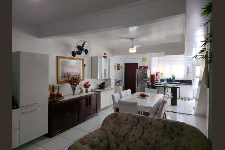 Area de Serviço e Area Gourmet de casa à venda com 2 quartos, 200m² em Jardim das Nacoes, Guarulhos