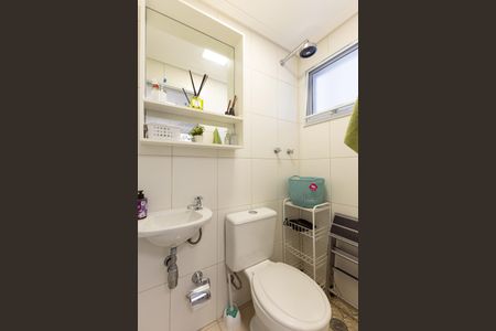 Apartamento à venda com 126m², 3 quartos e 3 vagas Apartamento à venda com 126m², 3 quartos e 3 vagasÁrea de Serviço