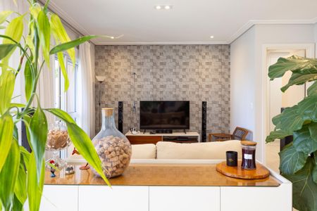 Apartamento à venda com 126m², 3 quartos e 3 vagas Apartamento à venda com 126m², 3 quartos e 3 vagasSala
