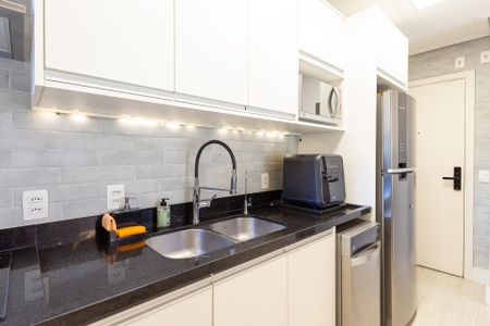 Apartamento à venda com 126m², 3 quartos e 3 vagas Apartamento à venda com 126m², 3 quartos e 3 vagasCozinha