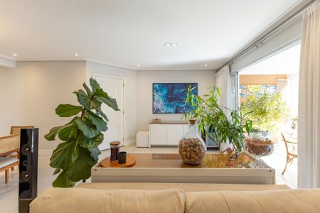 Apartamento à venda com 126m², 3 quartos e 3 vagas Apartamento à venda com 126m², 3 quartos e 3 vagasSala