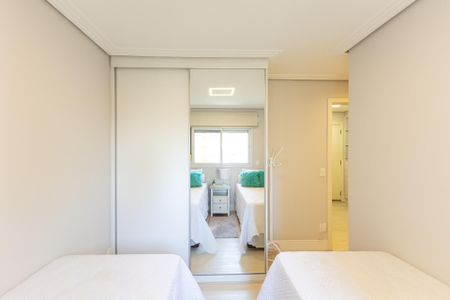 Apartamento à venda com 126m², 3 quartos e 3 vagas Apartamento à venda com 126m², 3 quartos e 3 vagasSuíte 2