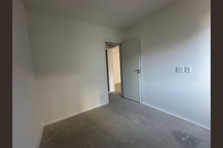 Quarto de apartamento à venda com 2 quartos, 60m² em Jardim Maria Helena, Barueri