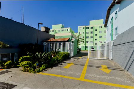 Fachada do Condomínio de apartamento para alugar com 2 quartos, 43m² em Cidade Parque Brasilia, Guarulhos