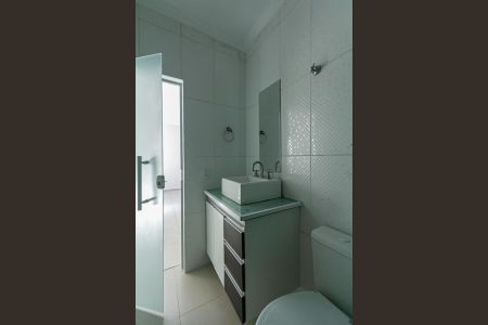 Apartamento para alugar com 70m², 2 quartos e 1 vaga Apartamento para alugar com 70m², 2 quartos e 1 vagaBanheiro