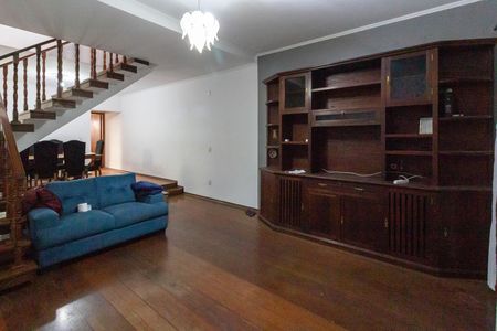 Sala de casa para alugar com 3 quartos, 250m² em Jardim Bom Clima, Guarulhos