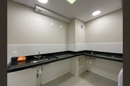 Cozinha de apartamento para alugar com 1 quarto, 37m² em Vila Butantã, São Paulo