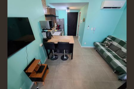Kitnet/Studio para alugar com 1 quarto, 80m² em Centro, Rio de Janeiro