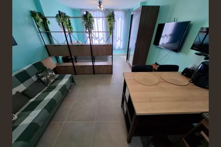 Sala de kitnet/studio para alugar com 1 quarto, 80m² em Centro, Rio de Janeiro