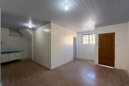 Casa para alugar com 1 quarto, 55m² em Vila São José, São Paulo