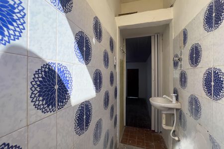 Banheiro de casa para alugar com 1 quarto, 55m² em Vila São José, São Paulo